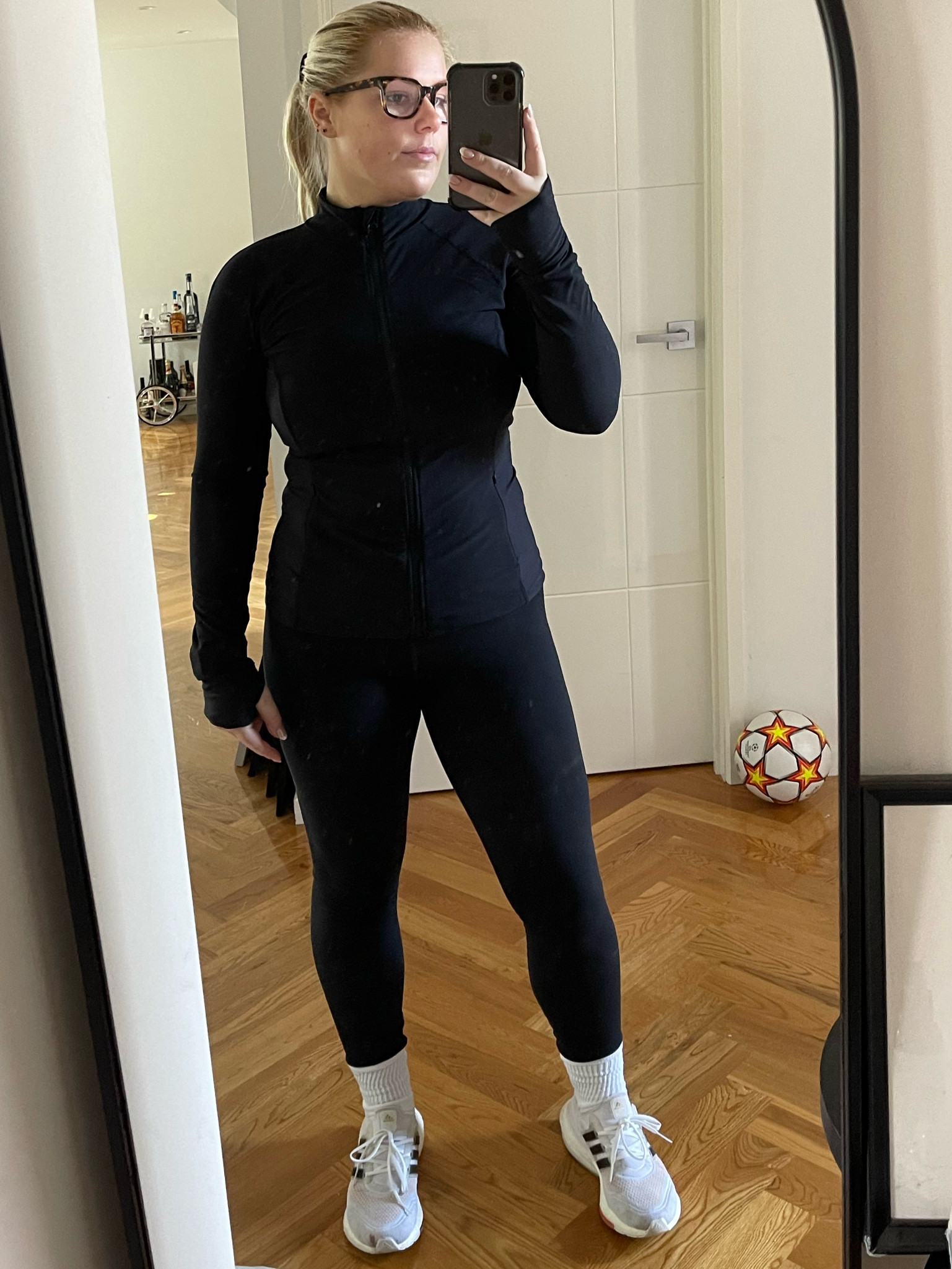 Walking attire 

#LTKFitness #LTKSeasonal #LTKaustralia