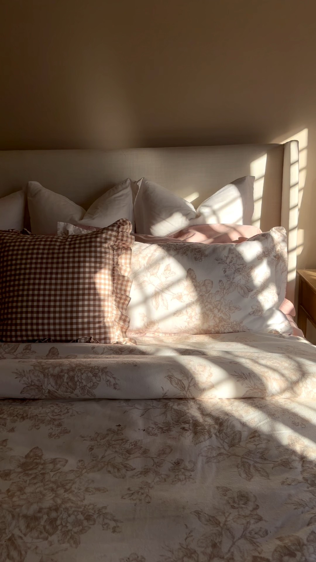 My new favorite buttery soft sateen sheets from @naturepedic shop their Black Friday sale now and get great deals on crib and toddler bedding too!

#LTKHoliday #LTKHome #LTKSaleAlert