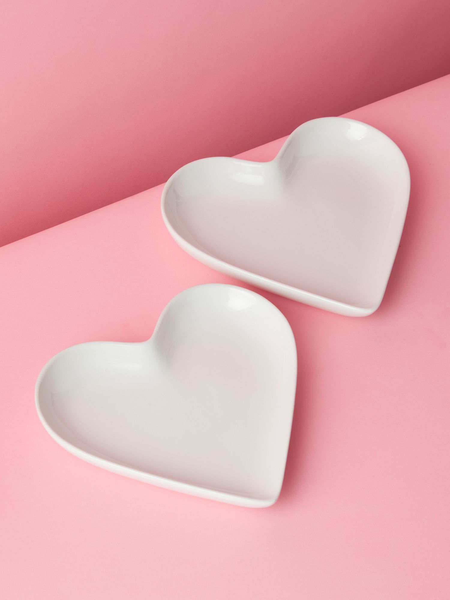 2pk Stoneware Heart Shaped Plates | Dining | HomeGoods | HomeGoods