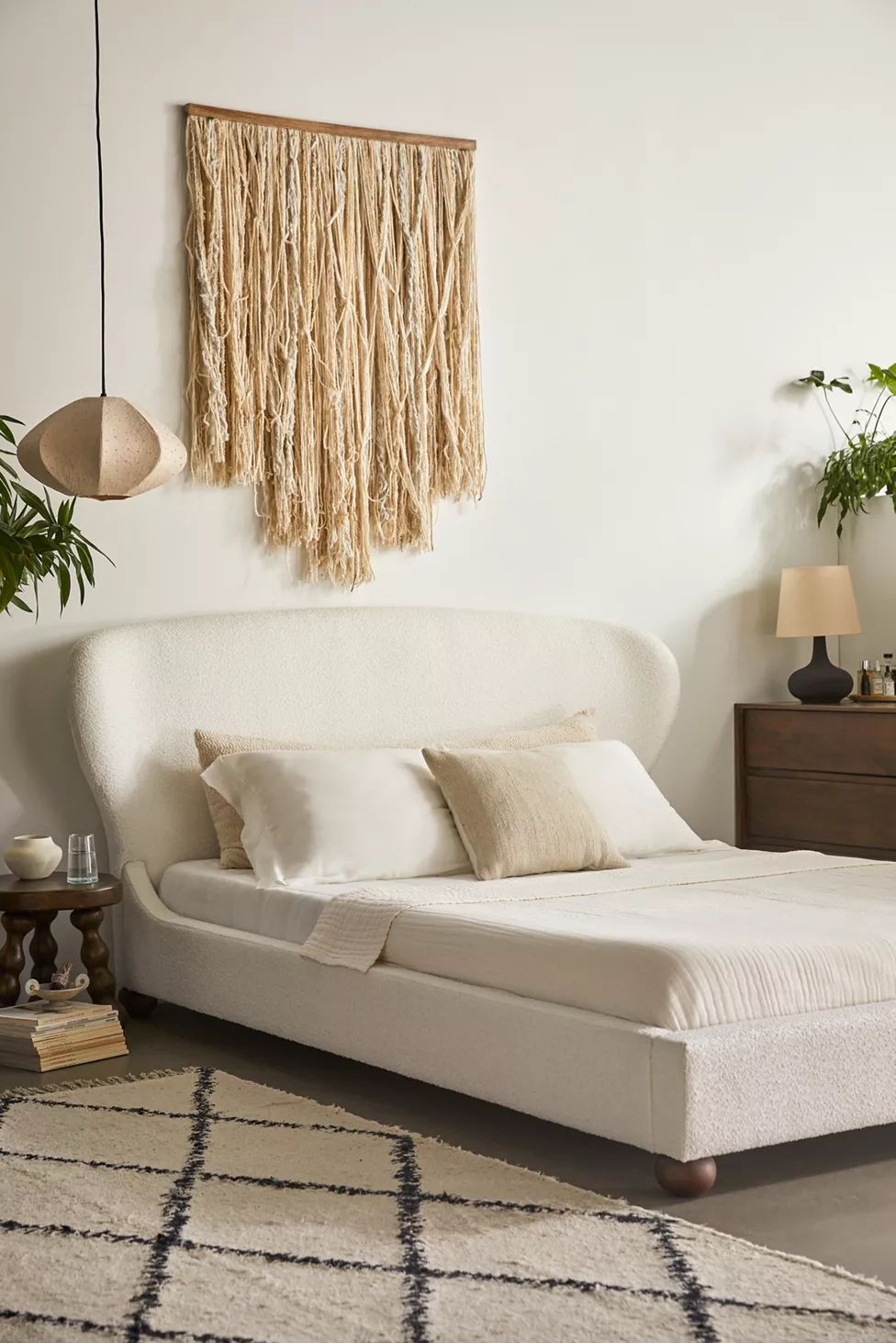Arlo Bed | Urban Outfitters (US and RoW)