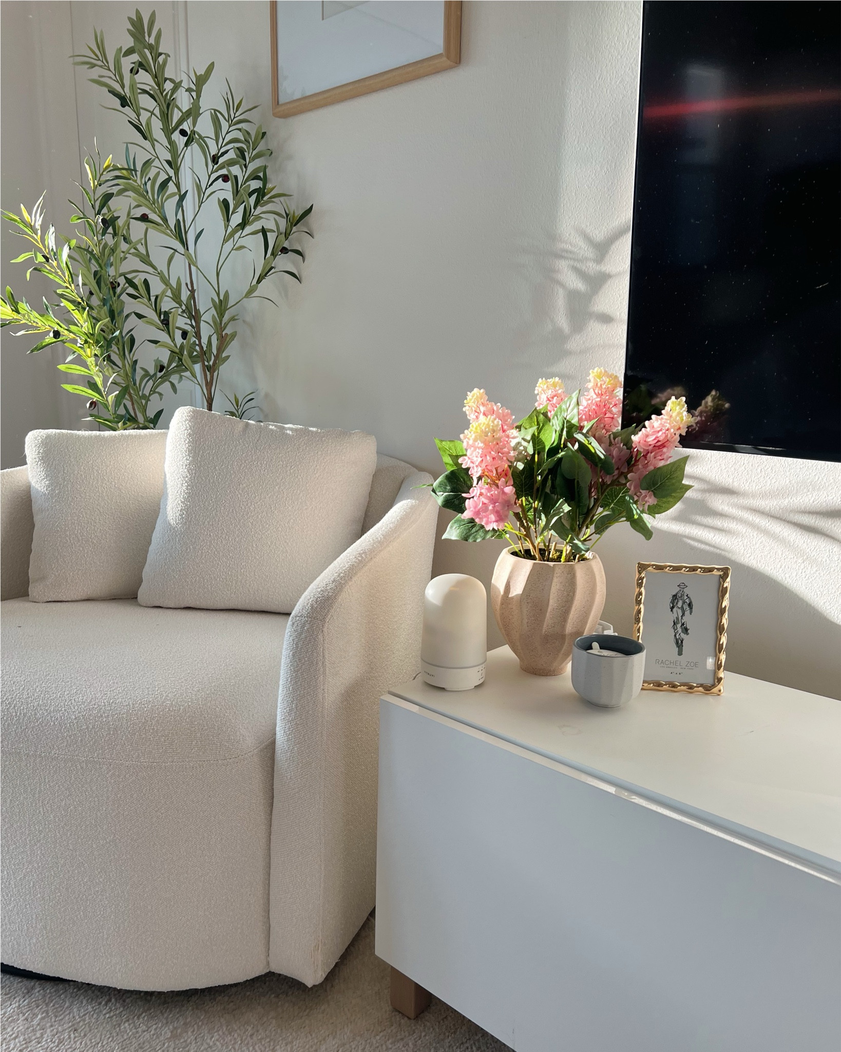 love this corner 💌

#LTKFindsUnder100 #LTKHome #LTKMostLoved