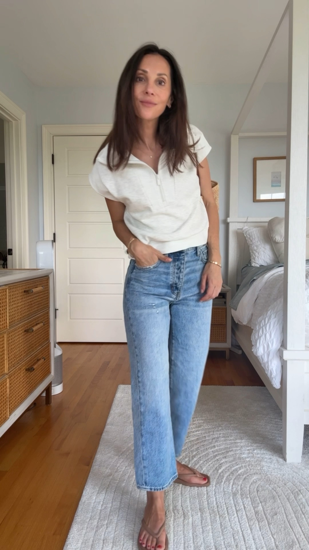 Sizing- wearing an Xs in top and 25 in jeans. Both fit tts.

#LTKdayinmylife #LTKgrwm #LTKootd