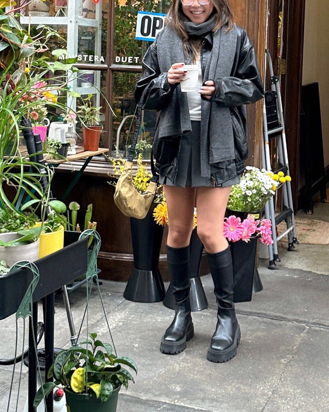 mini skirts and tall boots are my go to combo this winter~

exact skirt: zara 8338/501
exact jacket: motel rocks cavita jacket

#LTKSeasonal #LTKstyletip #LTKunder100