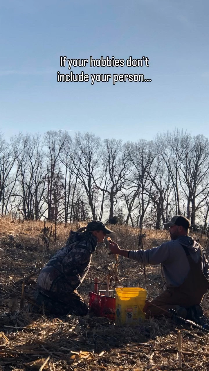 His and Hers Hobbies

#yourfavoriteinfluencerinthewild #missourifarms #runningtraps

#LTKActive #LTKTall #LTKOver40