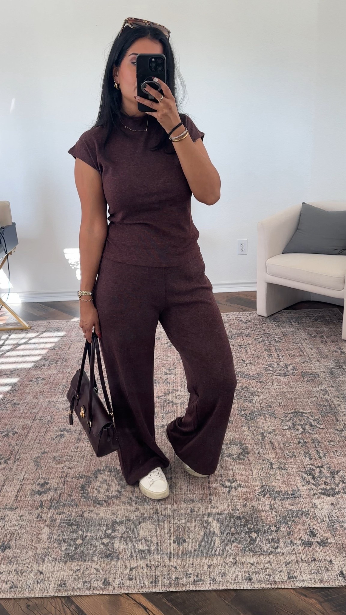 Sized up to a large
In the pants (I have big hips and thighs), I’m usually a medium. Note: pants are a bit long, (I’m almost 5’5)— you can use a stitch gun, fabric tape or get them altered to wear with low heels/sneakers 

Sized down to a small
On the top (usually in between a small/medium )