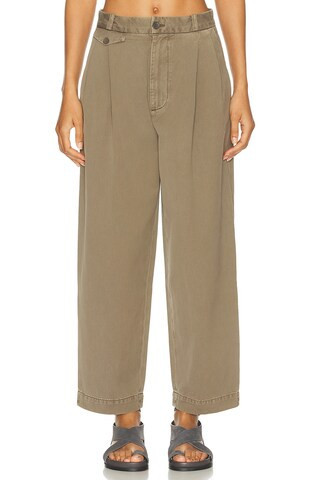 AGOLDE Becker Chino in Olive | FWRD 