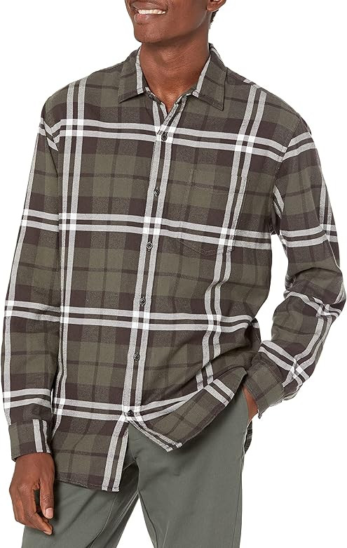 Amazon Essentials Men's Regular-fit Long-Sleeve Plaid Flannel Shirt | Amazon (US)