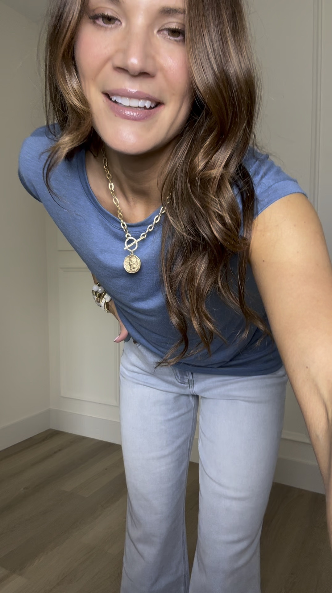 Such a good elevated basic. This cap sleeve tee is lightweight, flattering, and easy to style with anything.


Basic tee outfit, Cap sleeve top, Everyday basics, Casual outfit ideas, Tall girl outfit, 6 foot style, Wide leg jeans, Amazon fashion finds, Effortless style, Elevated basics, Daily outfits, Stang and Co

#LTKWorkwear #LTKSeasonal #LTKTall