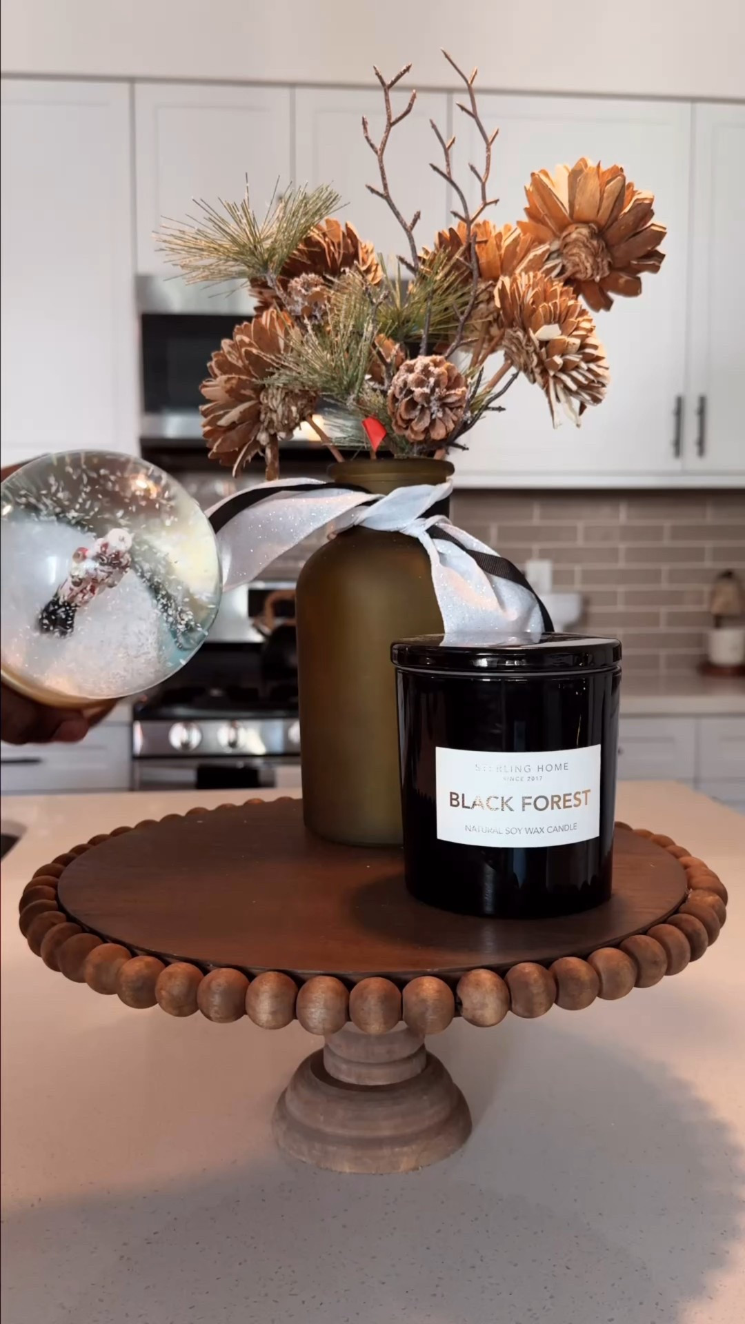 Christmas Decor 🎄

#LTKFindsUnder50 #LTKHoliday #LTKHome