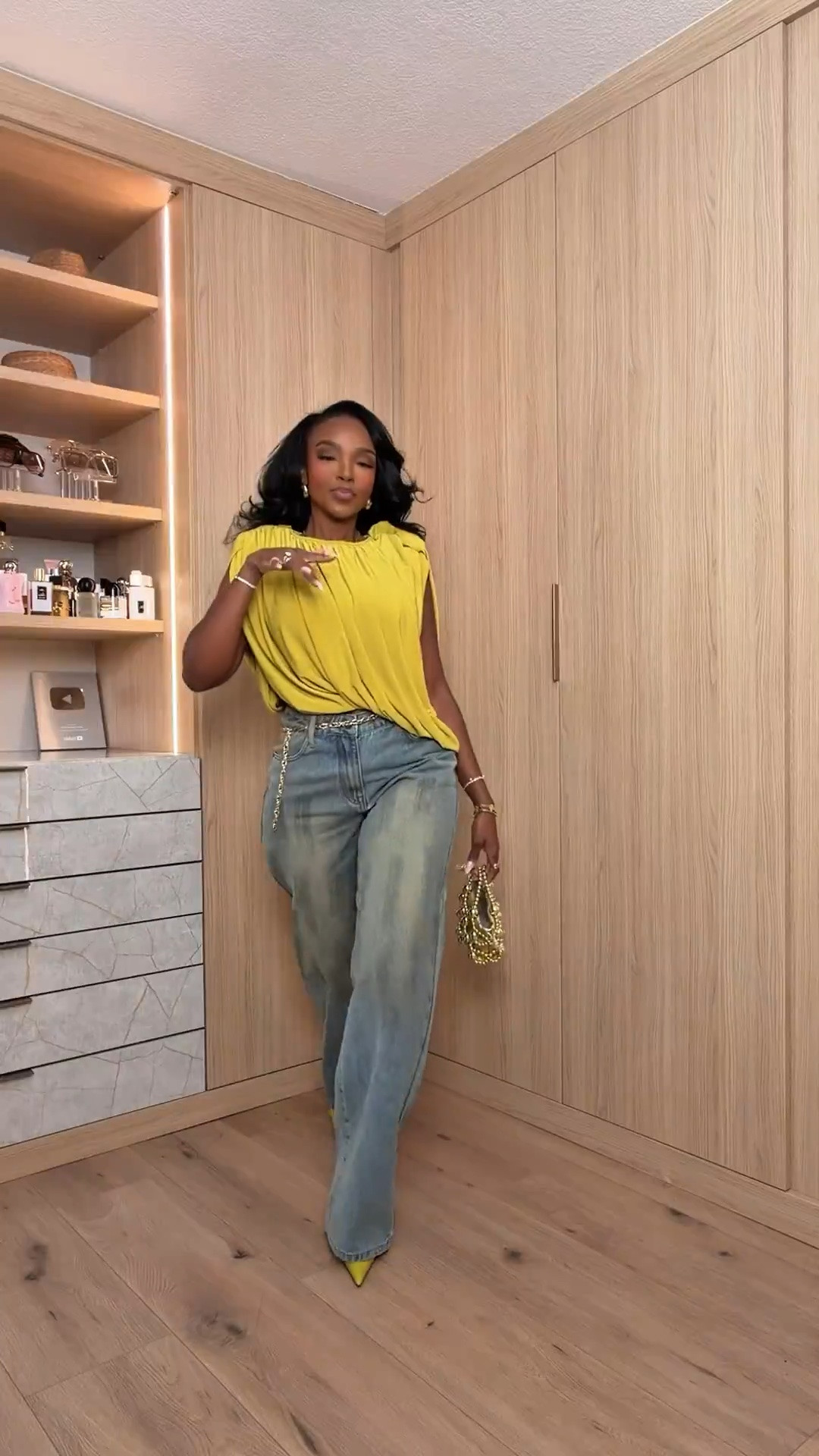 Scroll to shop! ✨ Everything from this look is linked below. 👇🏽    

Wearing: Size Small | 5’4” | 140 lbs | Denim 2 Long

📲   Download the FREE LTK app & follow me (@kirasfashionfinds) to shop all my daily finds.  #LTKootd #LTKPetite #LTKU

#LTKgrwm