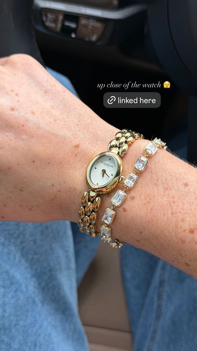 up close of the watch 🫣👏🏻 @coach