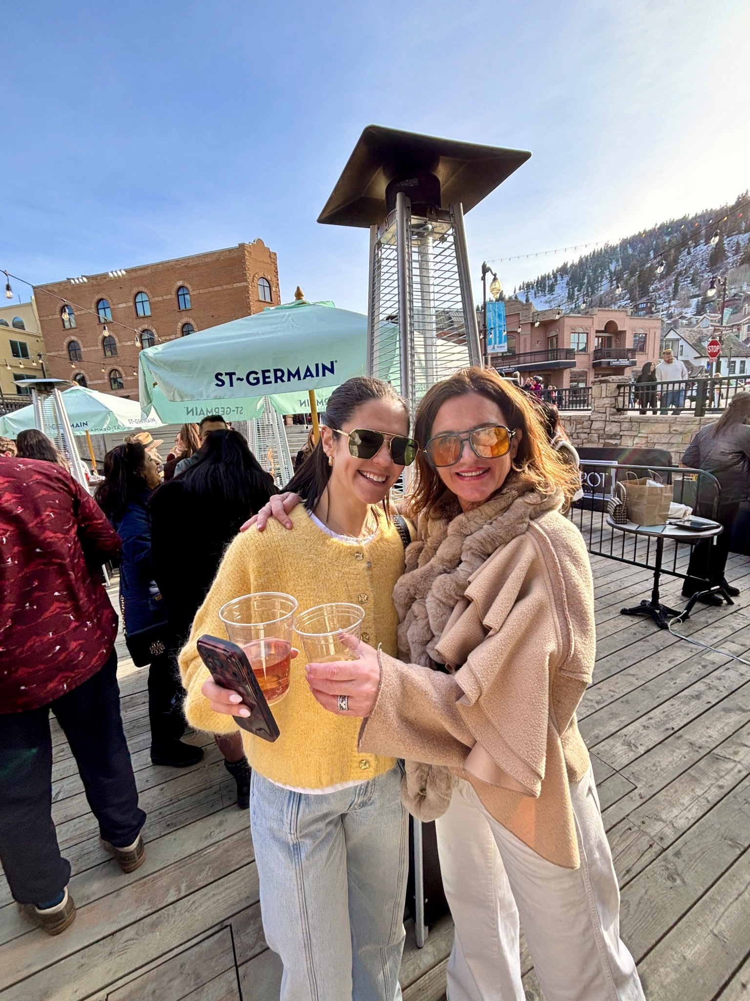Sunny Saturday and my favorite yellow cardigan! 

#LTKdayinmylife #LTKootd #LTKSeasonal