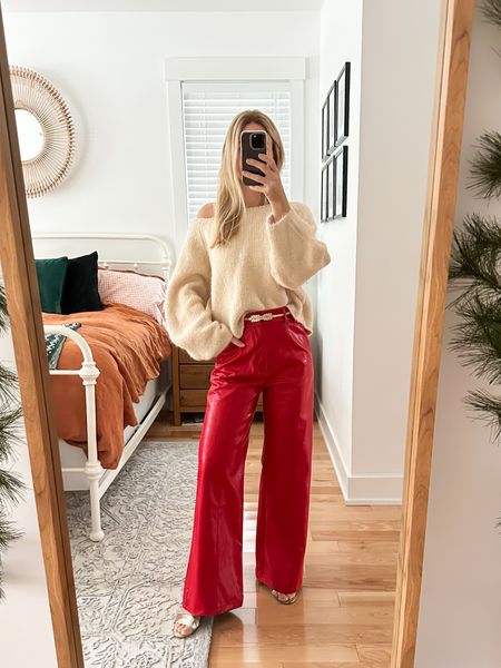 Red faux leather pants ❤️

Sweater older from Zara
Shoes older from J. crew

#LTKHoliday #LTKSeasonal #LTKstyletip