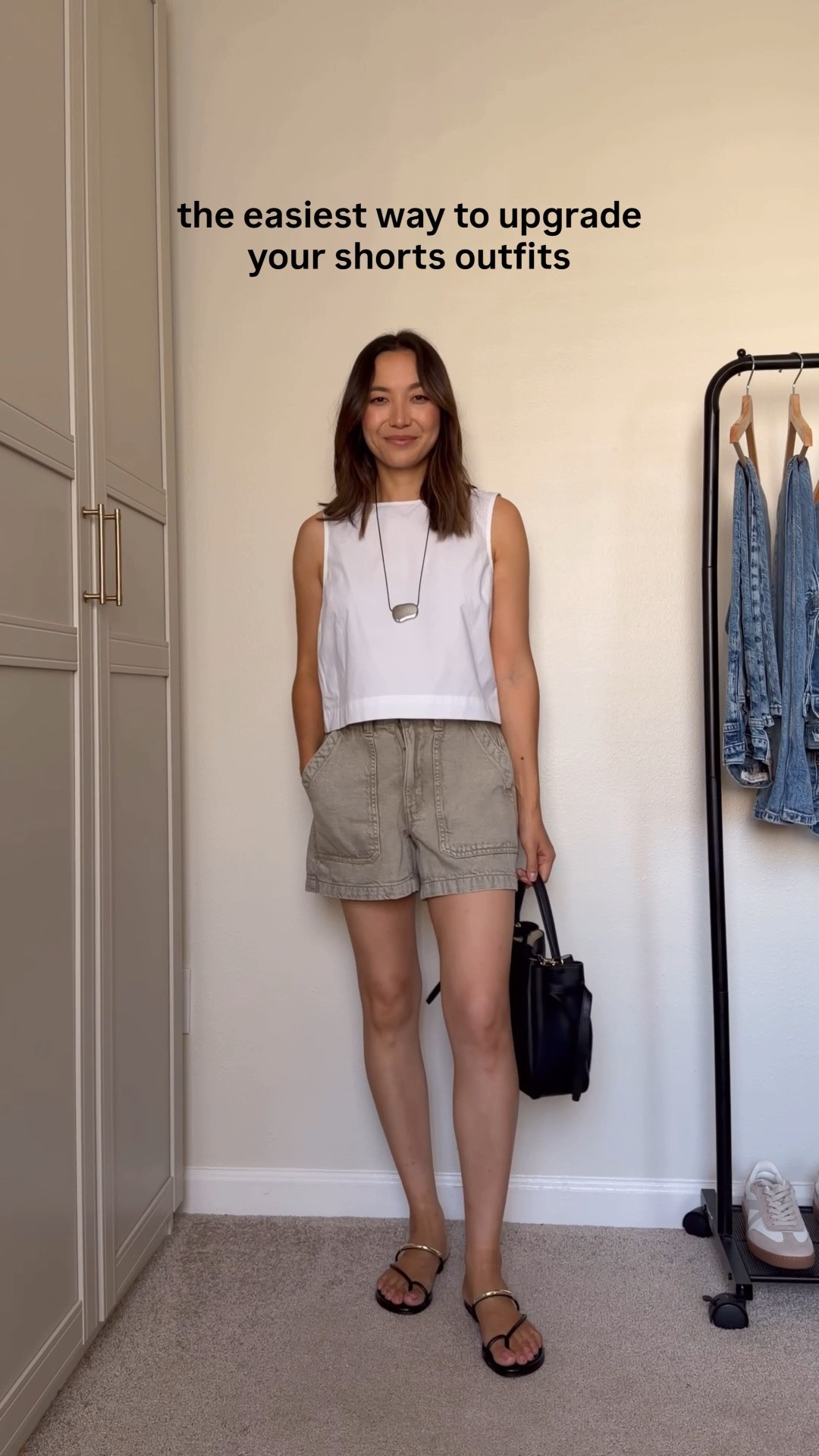 Easy casual chic outfits with shorts. Shorts that are more relaxed and have more structure can make all the difference

Gap factory shorts xs 
Gap poplin tank white small 
Gap linen tank black small
