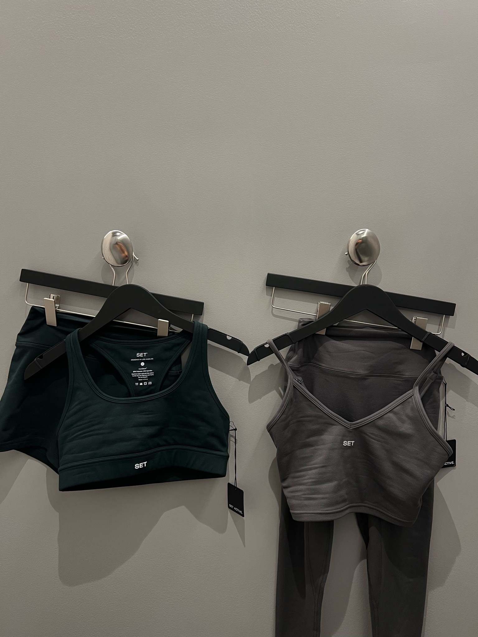 what i ordered from the SET sale! one of my favorite activewear brands for sets 