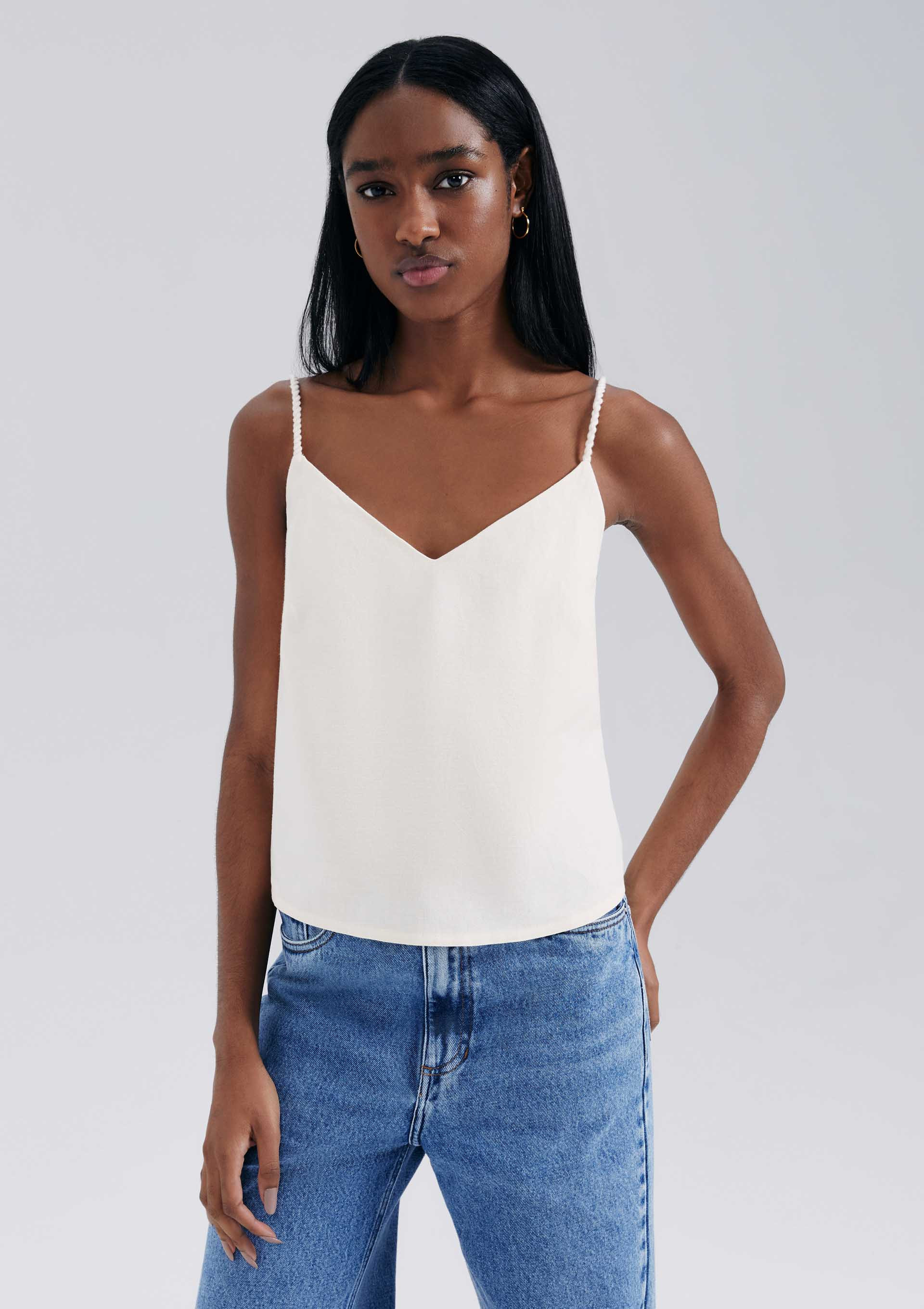 Regata Feminina Decote V Com Linho - Hering Store | Hering (BR)