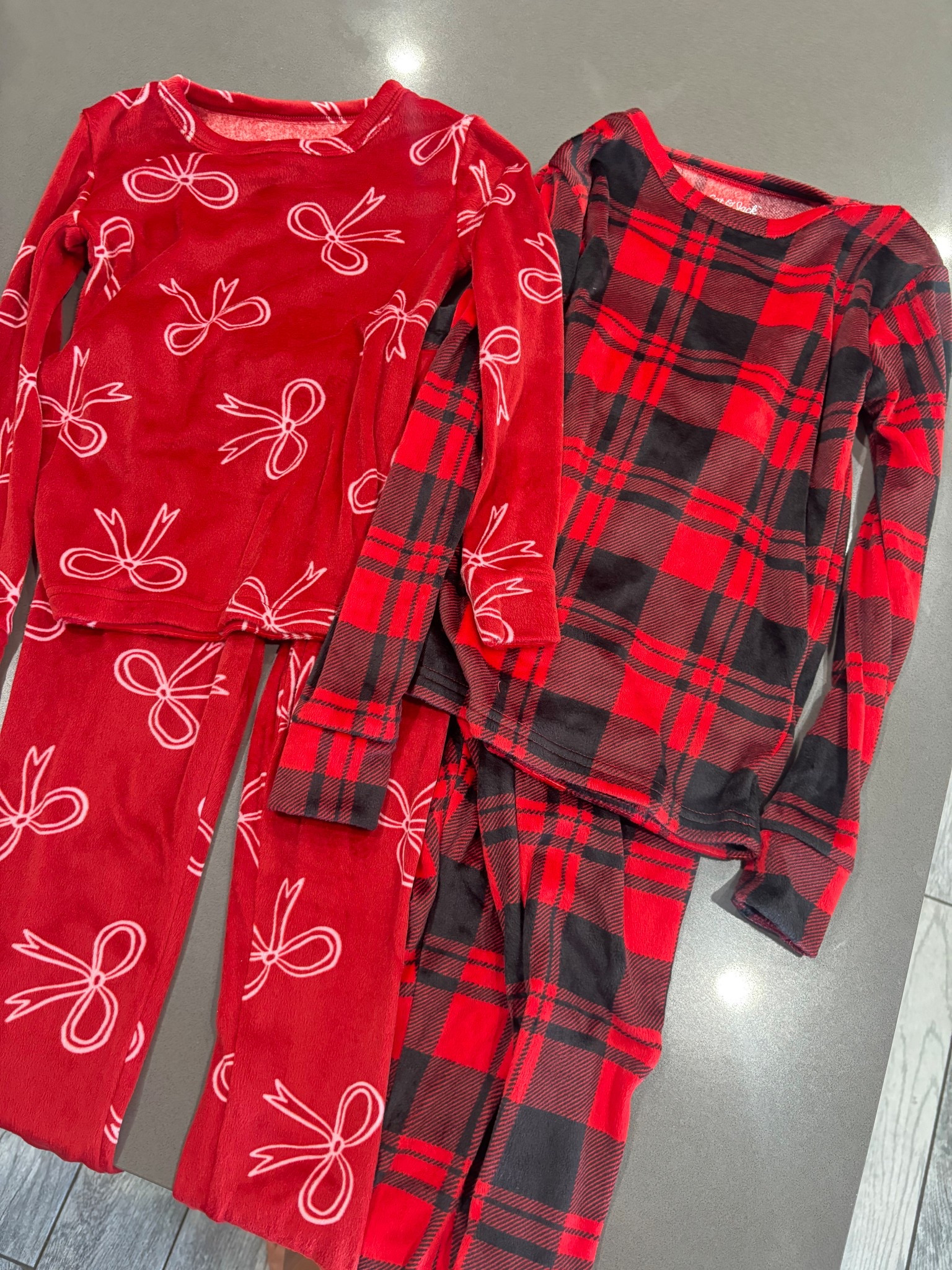 Comfiest + cutest holiday jammies! 40% off! 

#LTKFamily #LTKKids #LTKSeasonal