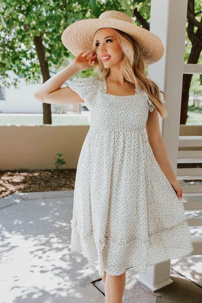 THE TEA PARTY DRESS IN DAINTY BLUE FLORAL BY PINK DESERT | Pink Desert