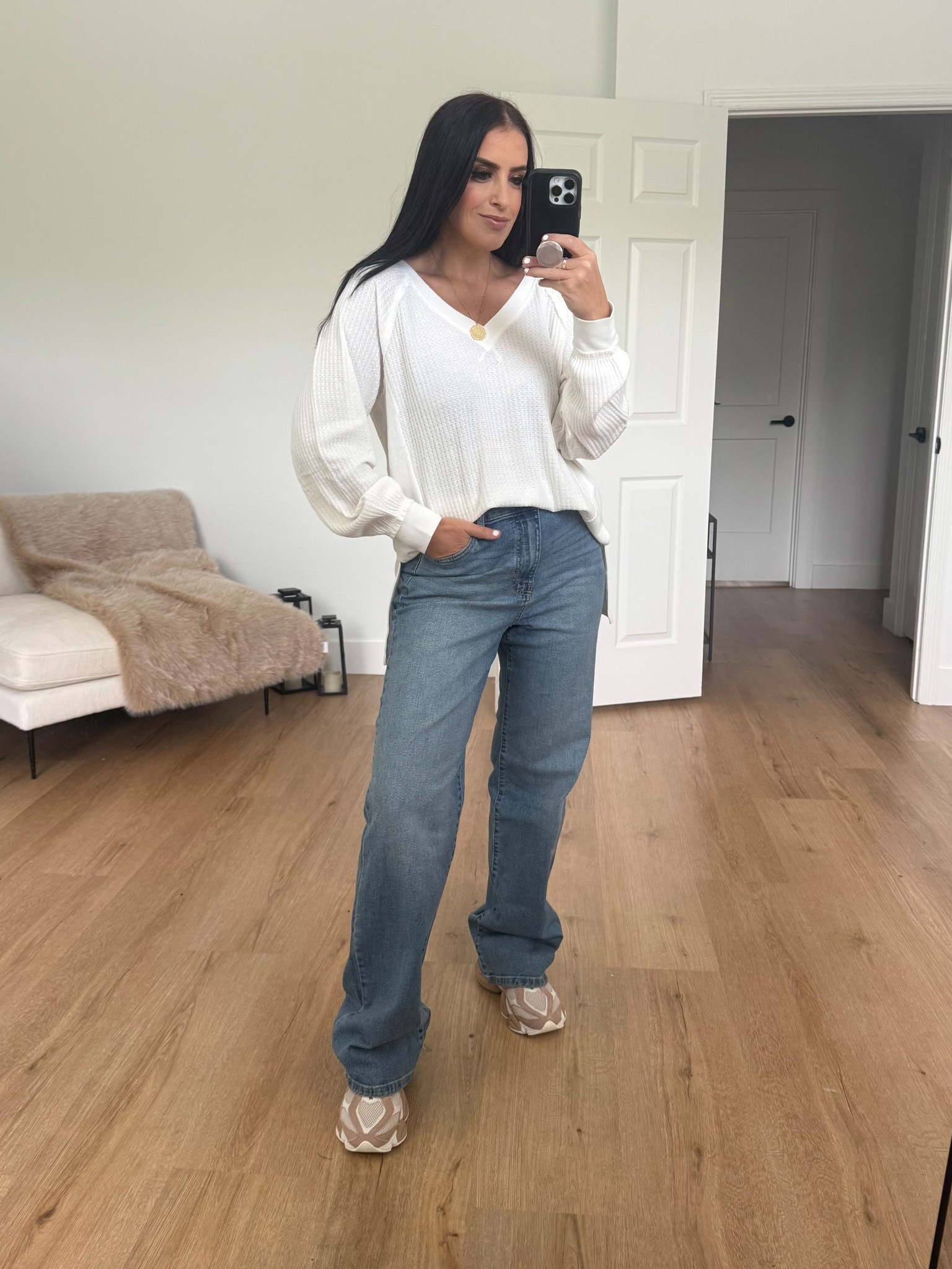 Time and Tru Women's and Women's Plus V Neck Tunic Sweatshirt with Long Sleeves wearing size large. No Boundaries High Rise Baggy Wide Leg Jeans
