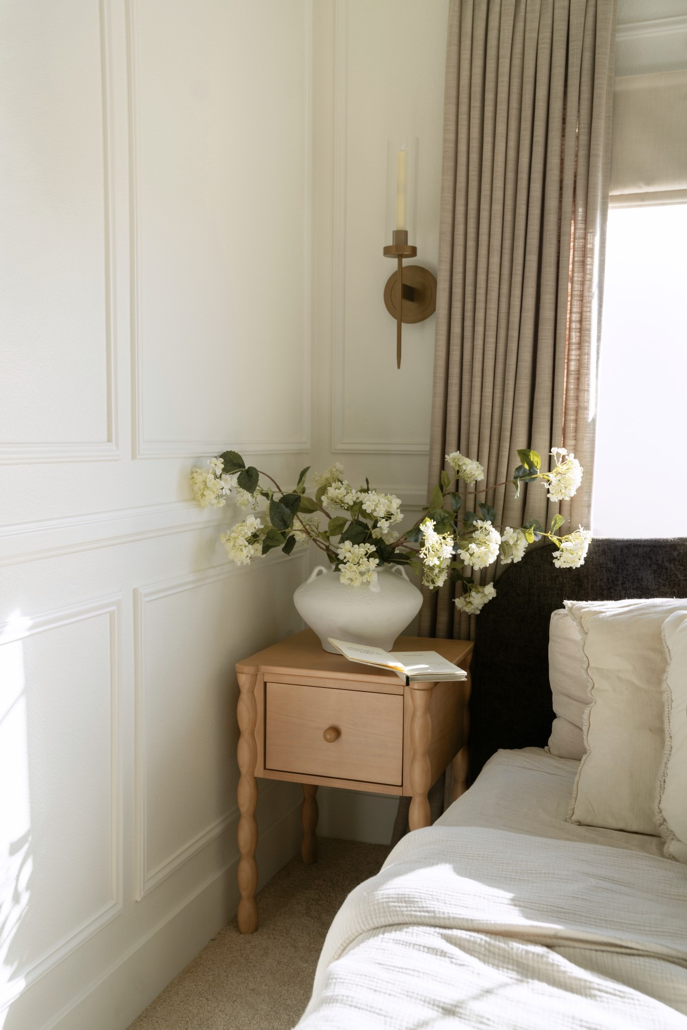 Guest room details 🤎

#LTKHome