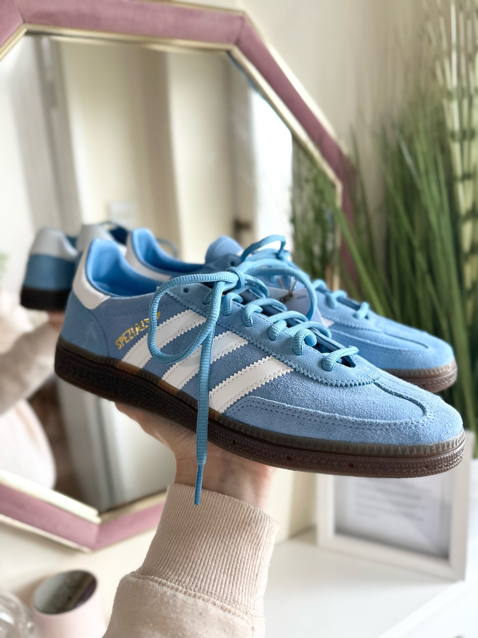 Adidas baby blue spezials trainers 

#LTKshoes #LTKuk #LTKfitness