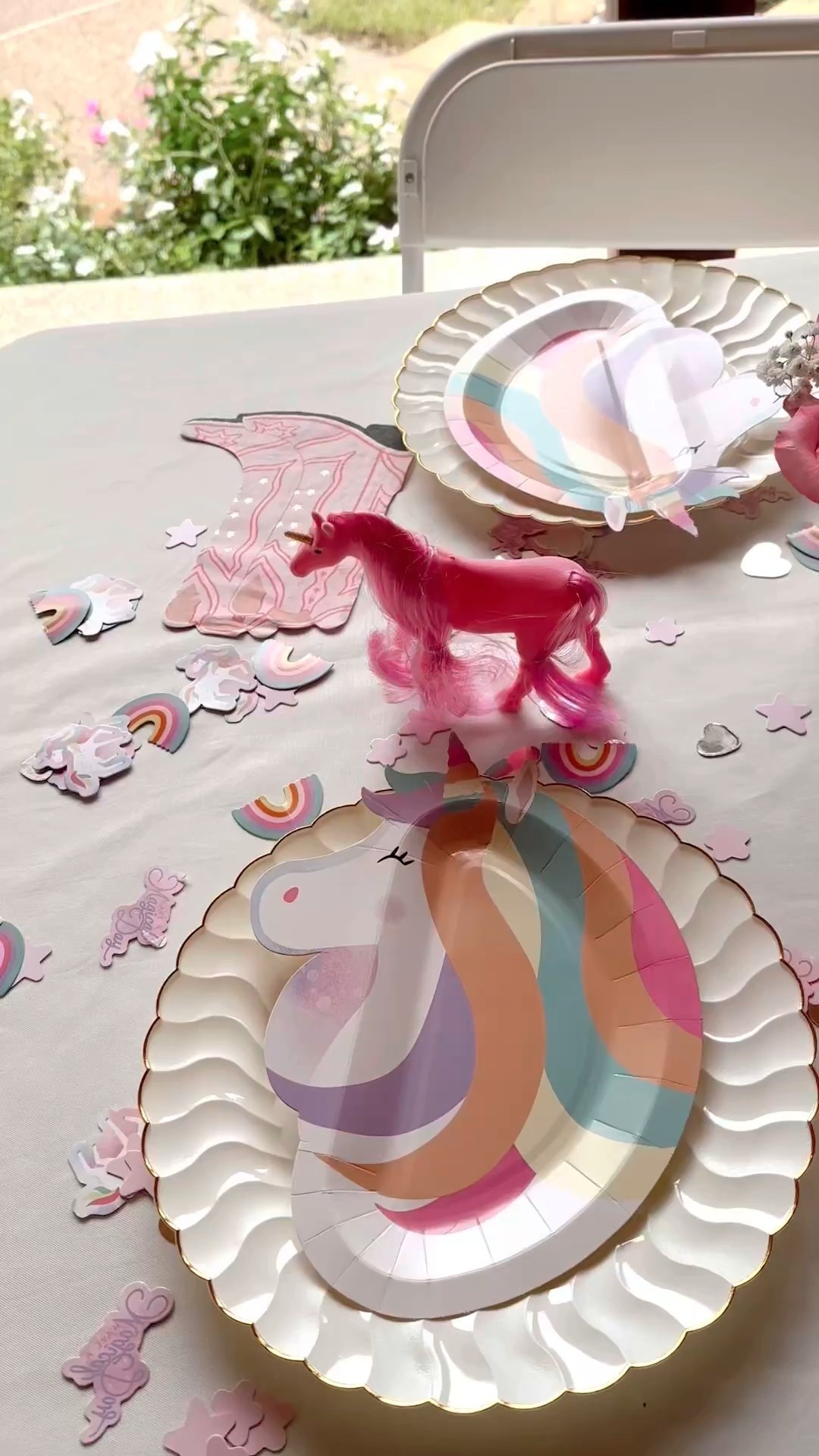 Unicorn party decor 
Cowgirl party decor 
Amazon party finds
Plastic party tables and chairs 

#LTKParties