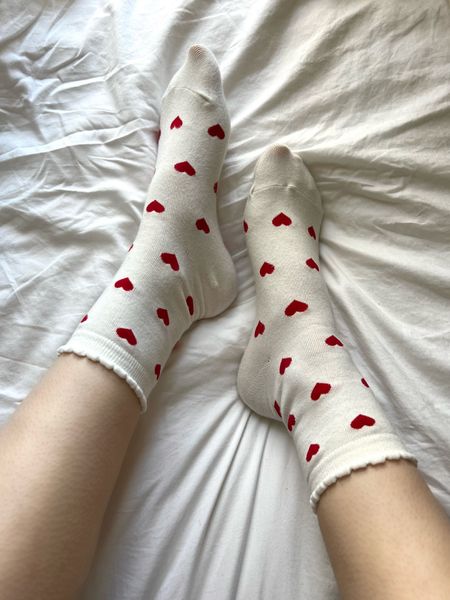 Valentine’s Day heart socks

#LTKfindsunder50 #LTKGiftGuide #LTKSeasonal