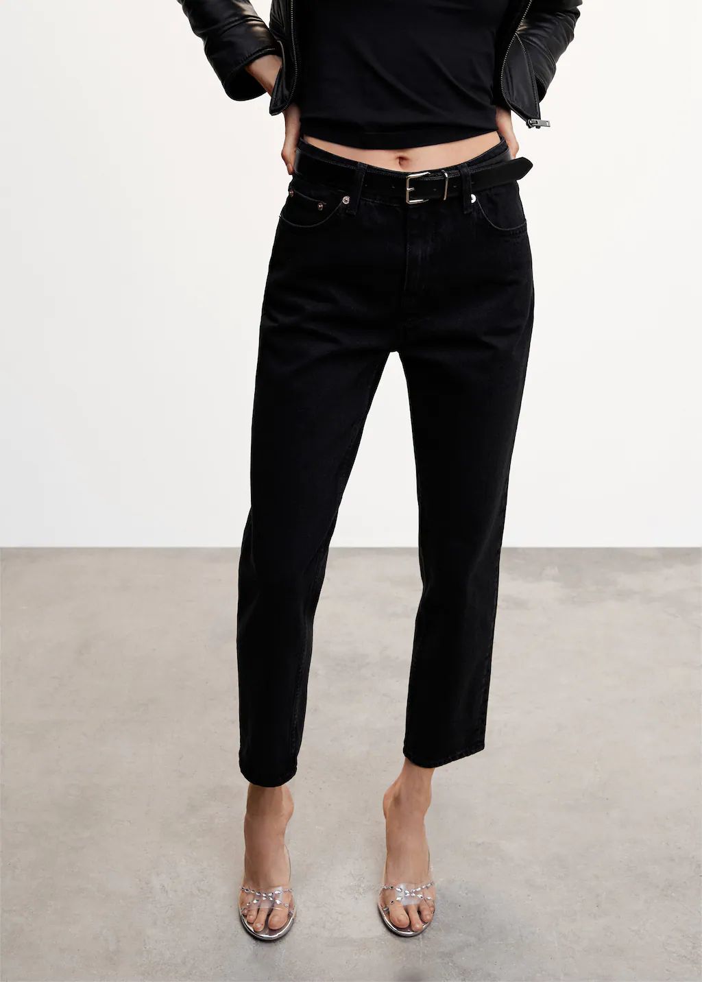 Mom high-waist jeans -  Women | Mango USA | MANGO (US)