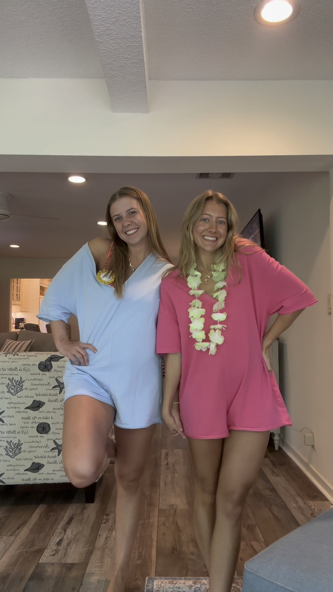 the comfiest romper !!! also doubles as a cute swimsuit coverup ! 🩵🩷

#LTKSummerSales #LTKSwim #LTKTravel