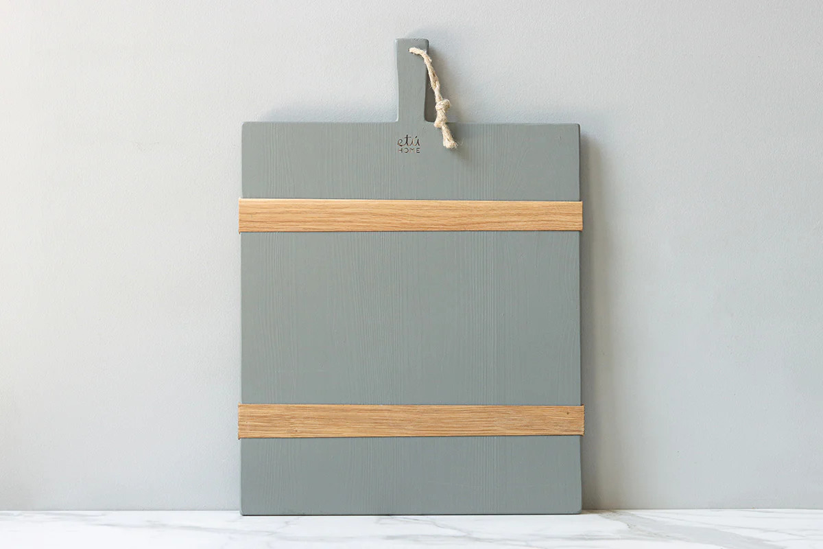 Grey Rectangle Mod Charcuterie Board, Medium | etúHOME