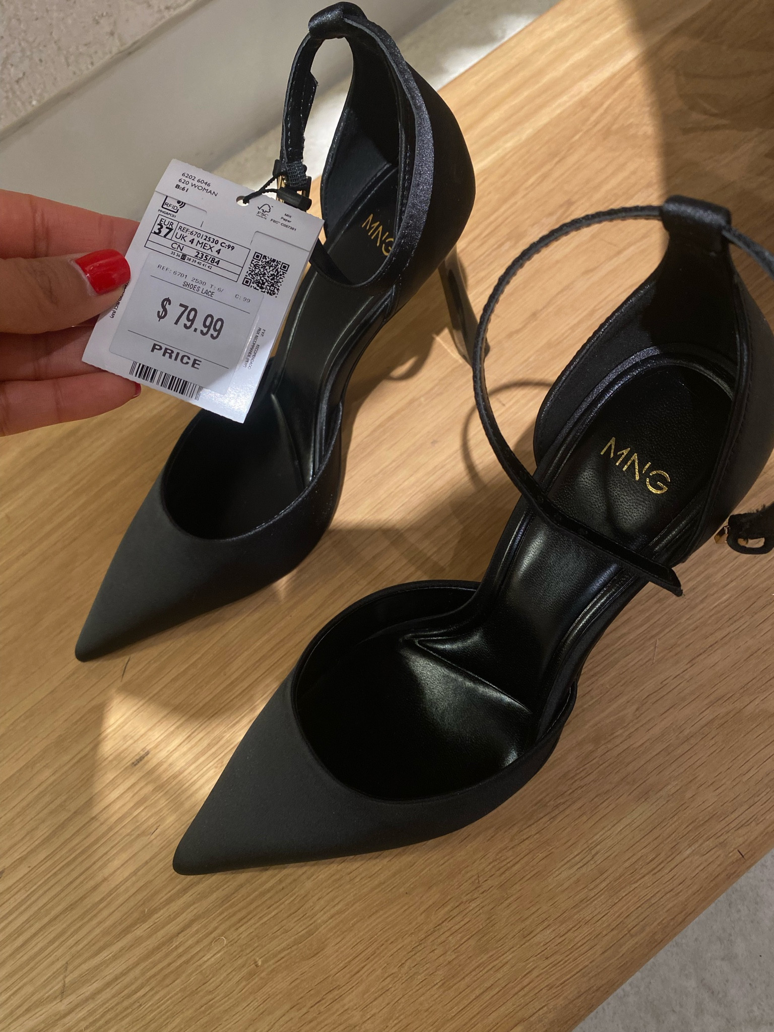 Very similar to the aquazzura love affair 105 satin pumps 

#LTKstyletip #LTKfindsunder100 #LTKshoecrush