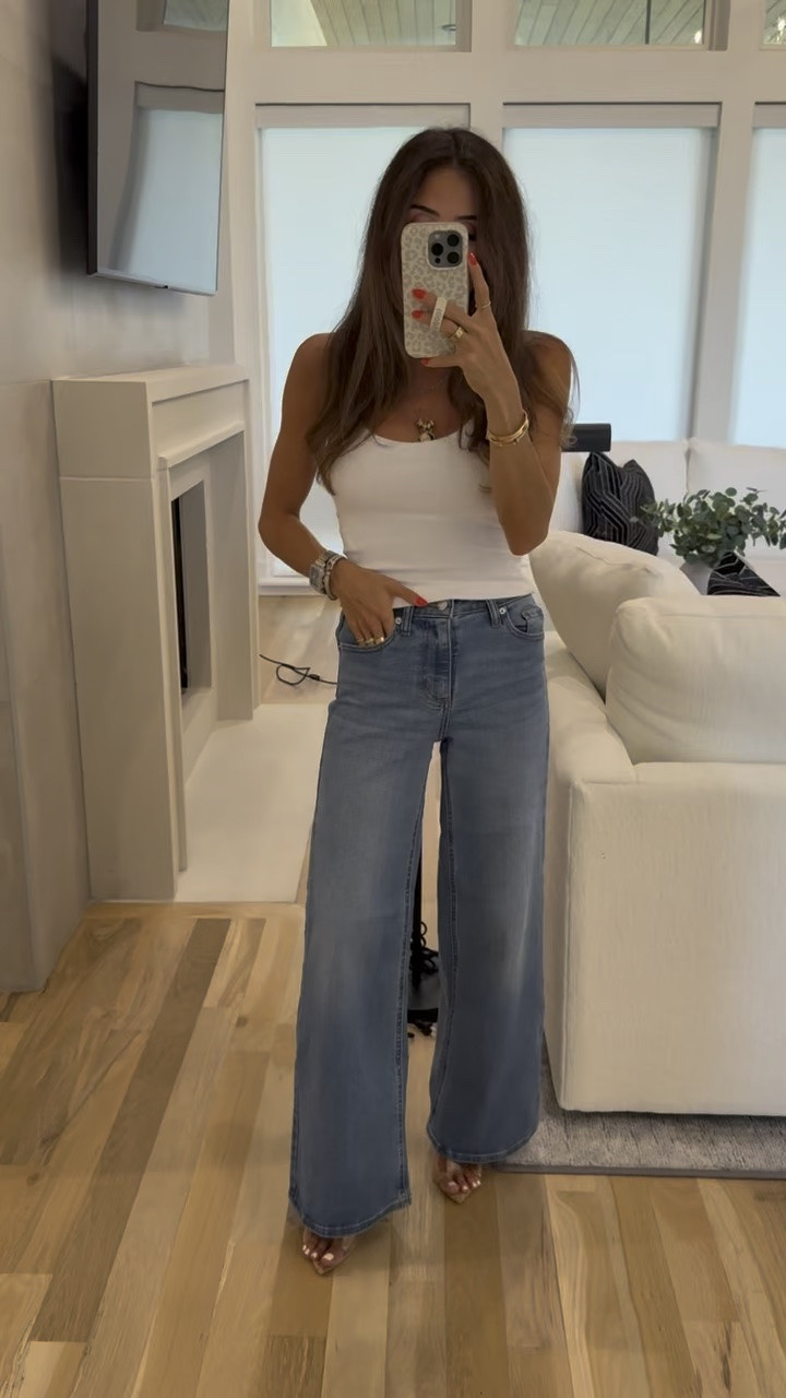 Wide leg jeans size 00 or 00s ribbed tank size xs with built in bra target jeans

#LTKootd #LTKSaleAlert #LTKPetite