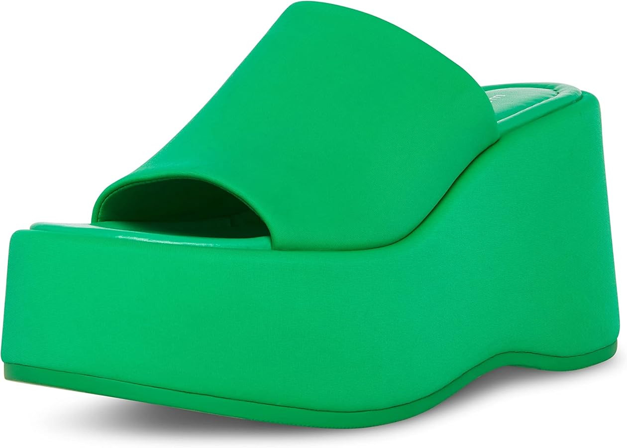 Madden Girl Women's Nicco Wedge Sandal | Amazon (US)