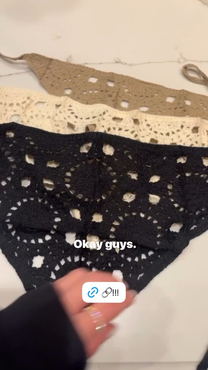 This 6 piece crochet bandana set is only $10! 

 