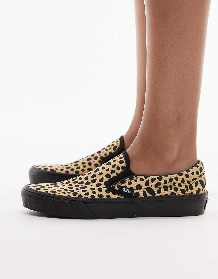Vans classic slip on sneakers in leopard print-Brown | ASOS (Global)
