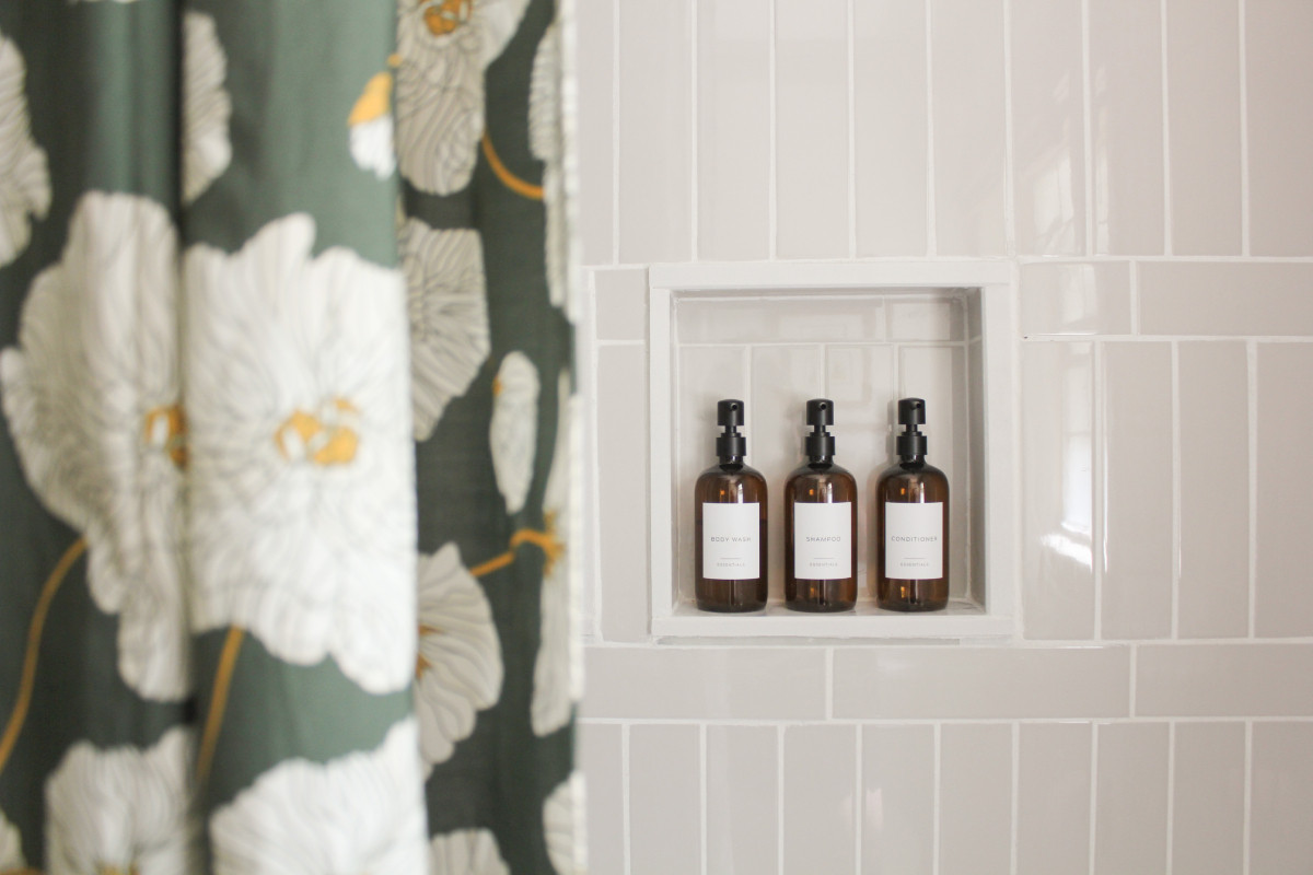 These amber glass pump bottles are the kind of touch that makes your bathroom feel like a luxe hotel suite—sleek, coordinated, and totally grown-up. With a mix of 8oz and 16oz sizes, they're perfect for everything from shampoo to lotions, and the UV-protective amber keeps your products fresh. Plus, they’re eco-friendly, so you can feel good about reducing waste while looking stylish. 

 #LTKHome