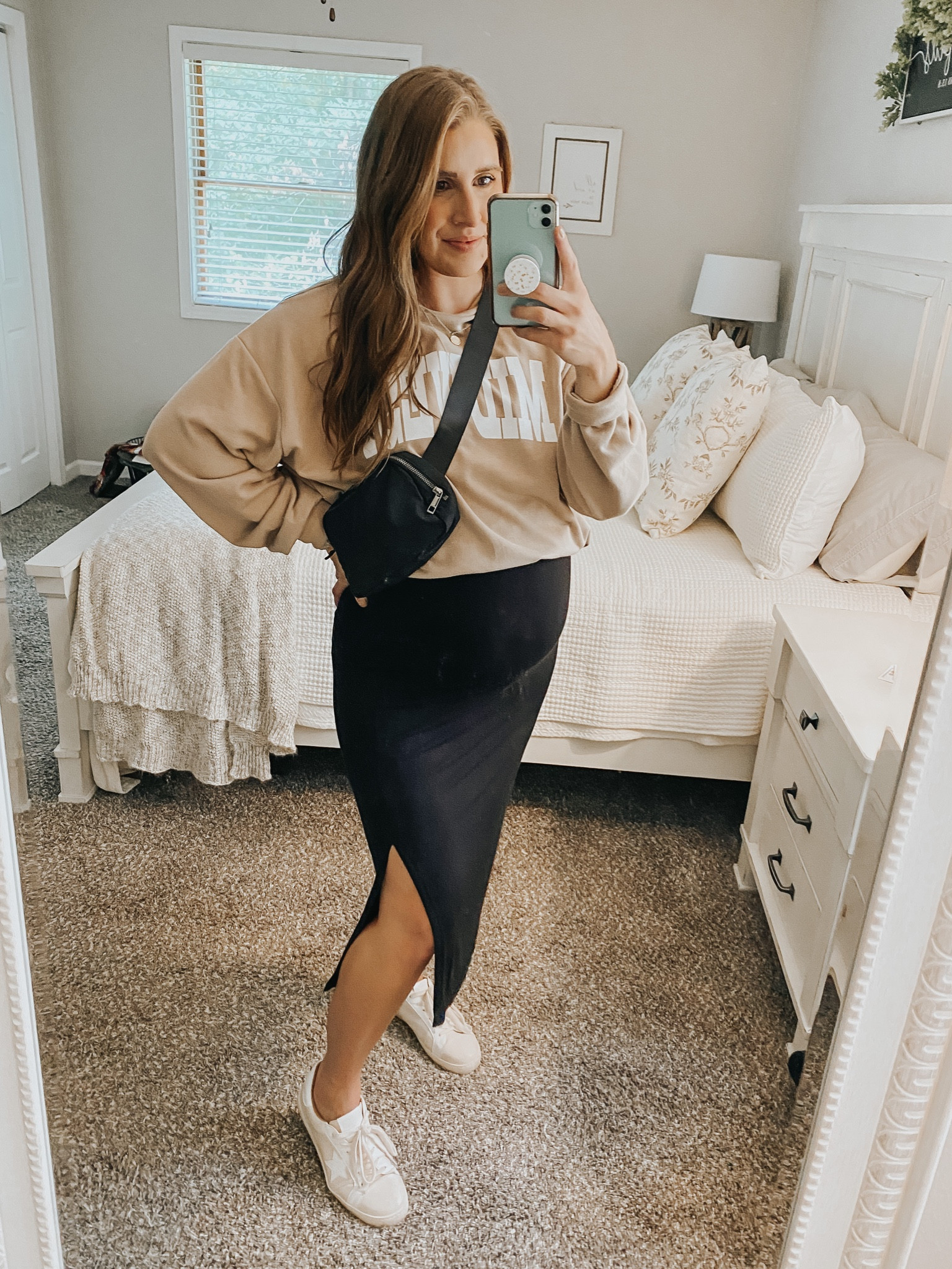 Bump-friendly Fall transitional look 🍂

Bump friendly. Fall outfit. Layering.
Midwest sweatshirt. Graphic sweatshirt. Neutral outfit. Neutral sweatshirt. Midwest outfit. White sneakers. Star sneakers. Midi dress. Black midi dress. Black belt bag. Casual outfit. Fall style. Pregnancy style. Maternity style. 



#LTKbump #LTKstyletip #LTKSeasonal