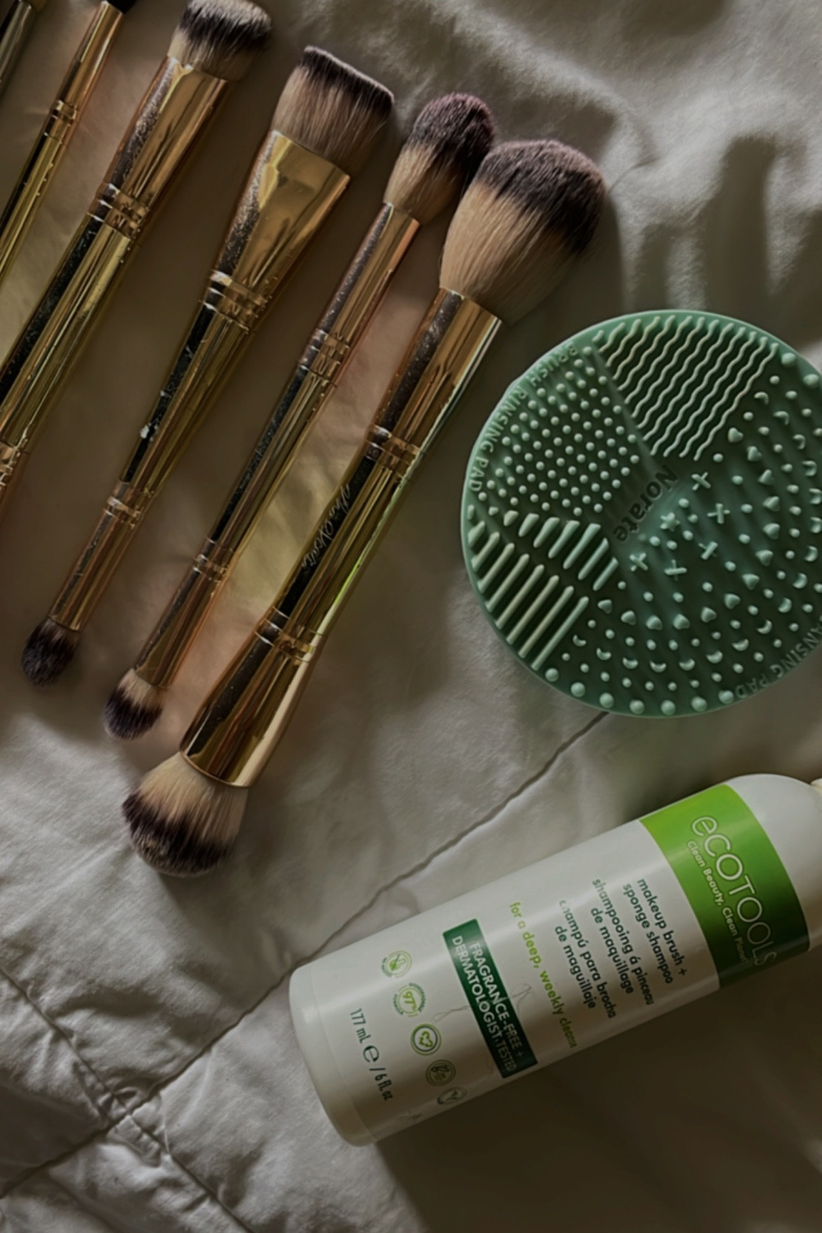 Makeup brush cleaner and shampoo 

#LTKfindsunder50 #LTKfindsunder100 #LTKbeauty