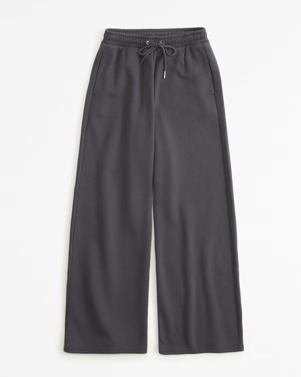 Essential Sunday Wide Leg Sweatpant | Abercrombie & Fitch (US)