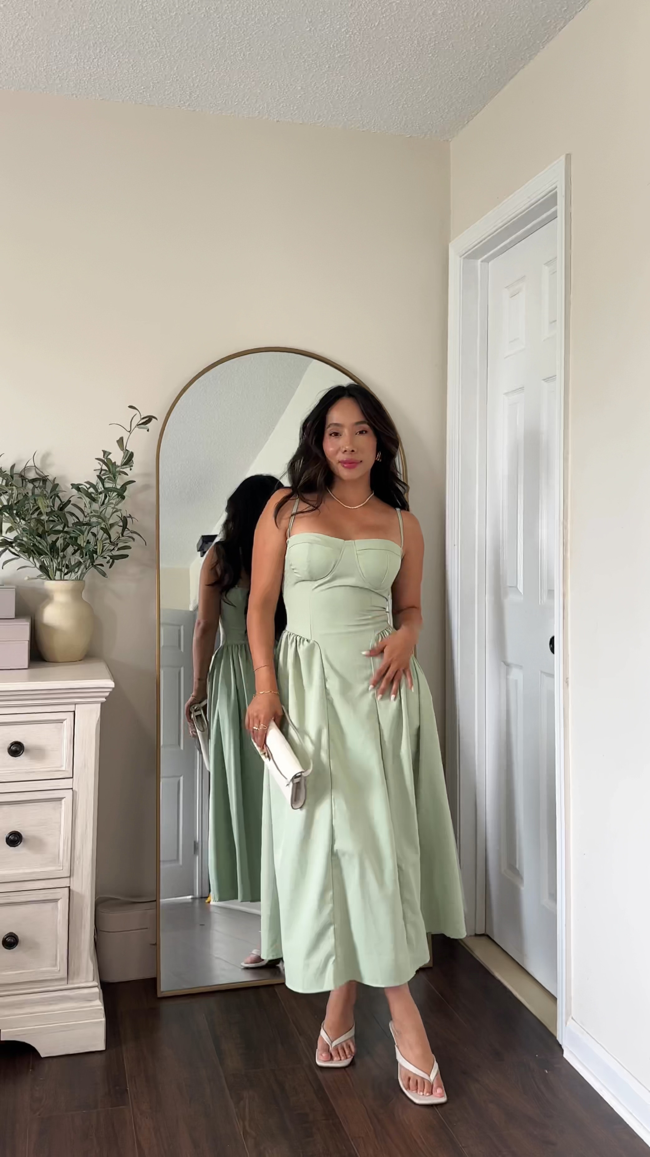 Amazon dress look for less 

#LTKVideo #LTKStyleTip #LTKFindsUnder50