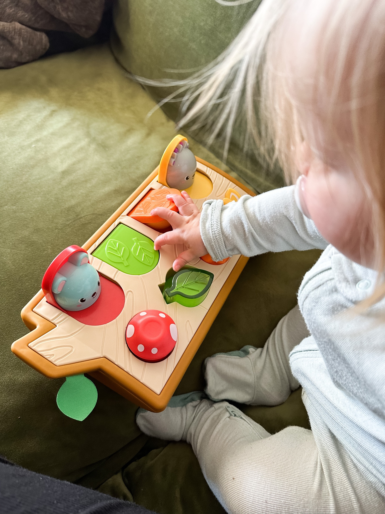 This pop-up toy has been a favorite for Cass for the last month or so - perfect for 9 months+ for developing that “cause and effect” form of play!

Fisher Price toys, baby toys, developmental learning toys, baby finds, best baby toys, toys under $20, cause and effect baby toy 

#LTKkids #LTKfamily #LTKbaby