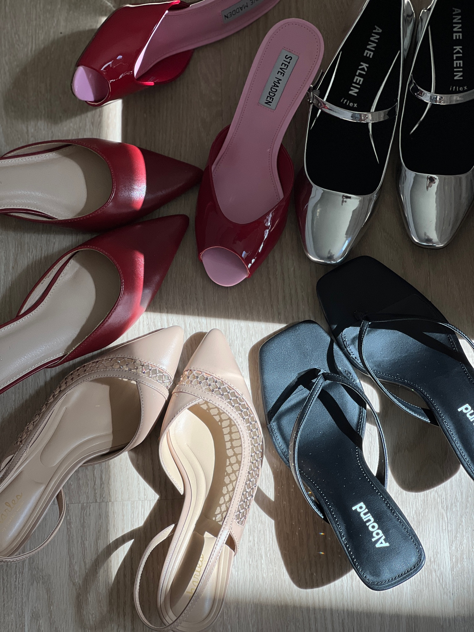 Shoes of the day 

#LTKShoeCrush #LTKFindsUnder50 #LTKStyleTip