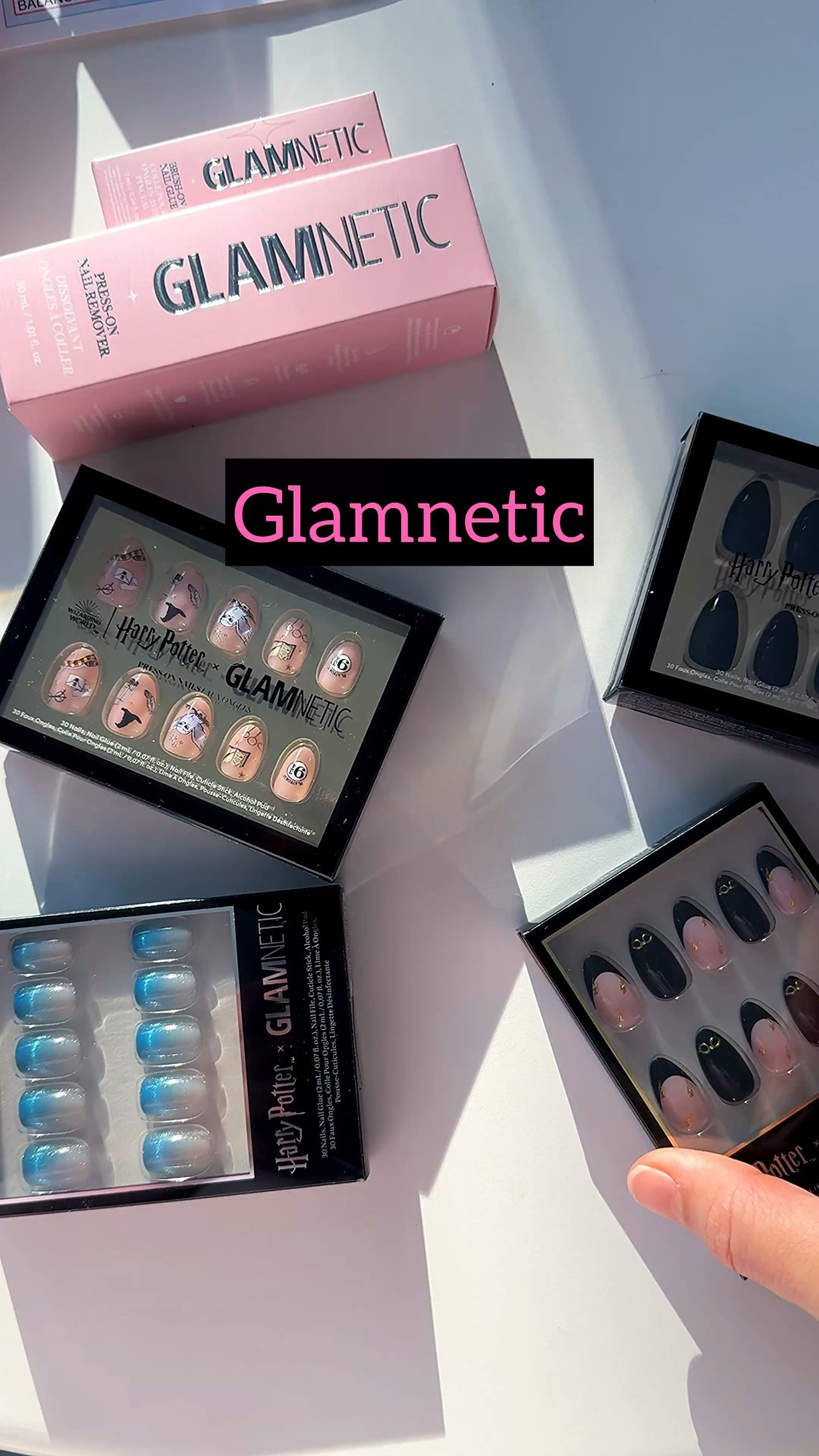 The top Harry Potter nail sets…🖤