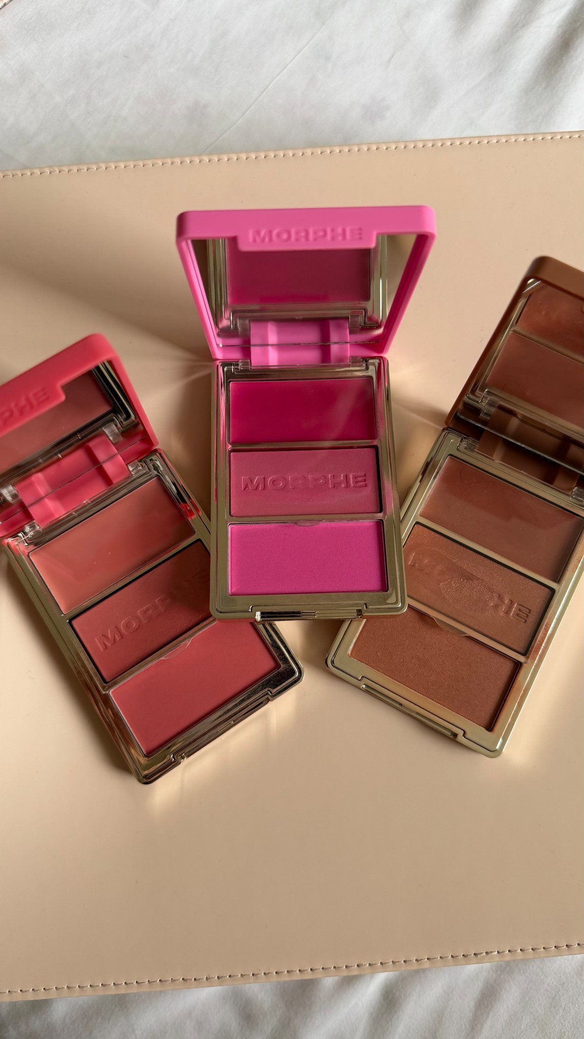 #ad @morpheoffical is at @target!!! So excited that I can grab some of my favorite products from one of my favorite brands on my next Target run! Morphe has something for everyone, from super advanced artistry to quick and easy makeup looks. The quality of their products is amazing and they are insanely affordable too. Linking everything I used down below! #MorphePartner #MorpheTarget #Morphe #TargetPartner #target @LTK #liketkit 