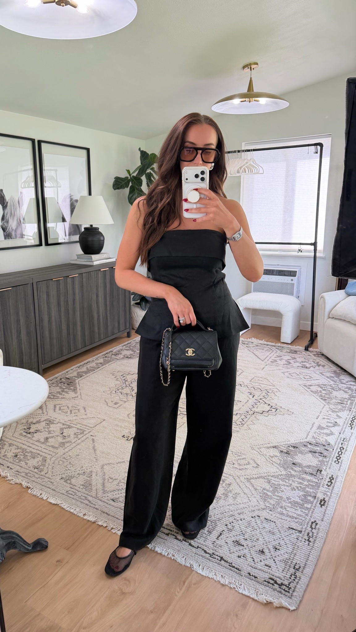 chic and effortless linen set from @Aritzia 

Top: 8
Pants: Med Reg

#LTKootd #LTKSeasonal #LTKgrwm