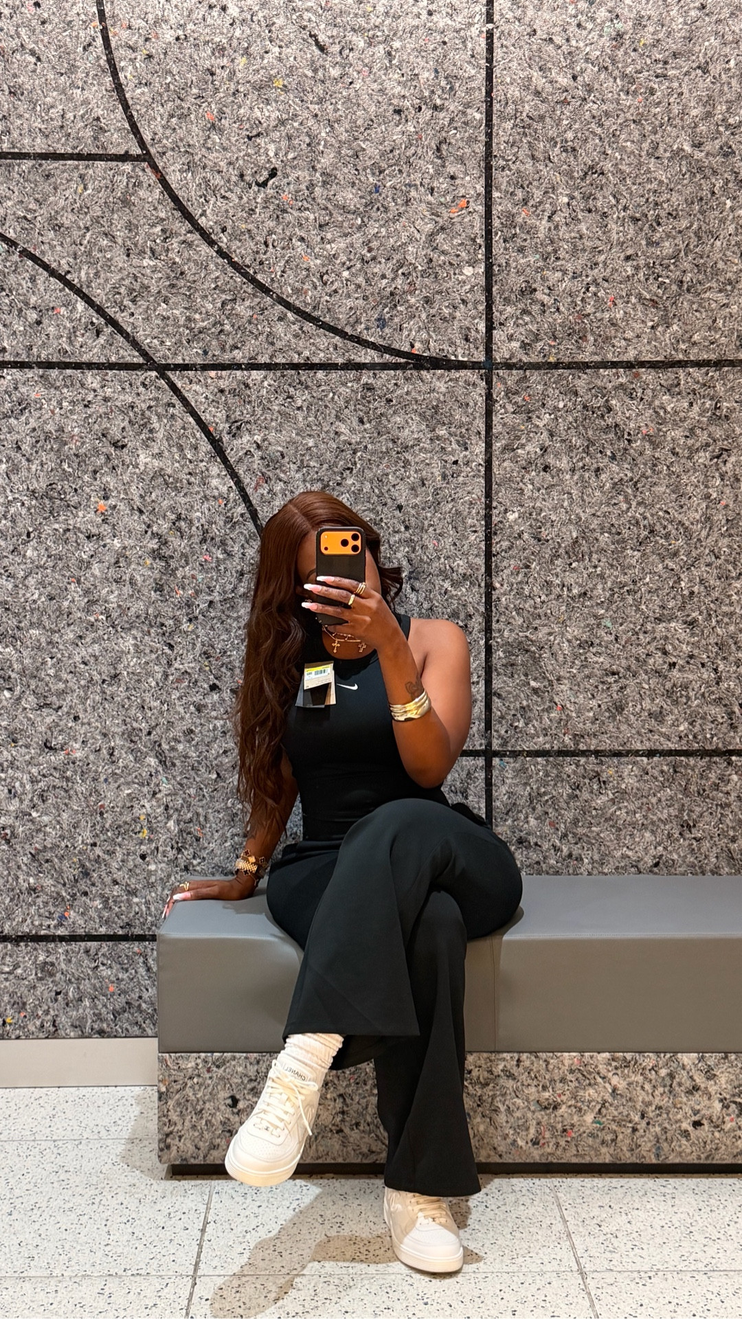 fitting room try-on so you don't have to @Nike US  is transitioning to spring here's what I came across


Sizes 


•Women's Dri-FIT High-Waisted Loose Flared Pants xsmall

•Women's Tight Long-Sleeve Sheer Top
 small white 

•Women's Dri-FIT Oversized 1/2-Zip Top
 small

•Women's Dri-FIT Mid-Rise Joggers
 small 

•Women's Dri-FIT Cropped Tank Top
 Small

•Women's Dri-FIT High-Waisted Loose Flared Pants
 small 

•Nike silk pants small black green medium 


•Women's Shrunken Track Jacket Small 



All short sets medium 👇🏾


•Women's High-Waisted 3" Biker Shorts
Medium bottom 

•Women's Medium-Support Padded Short-Sleeve Sports Bra Medium tops