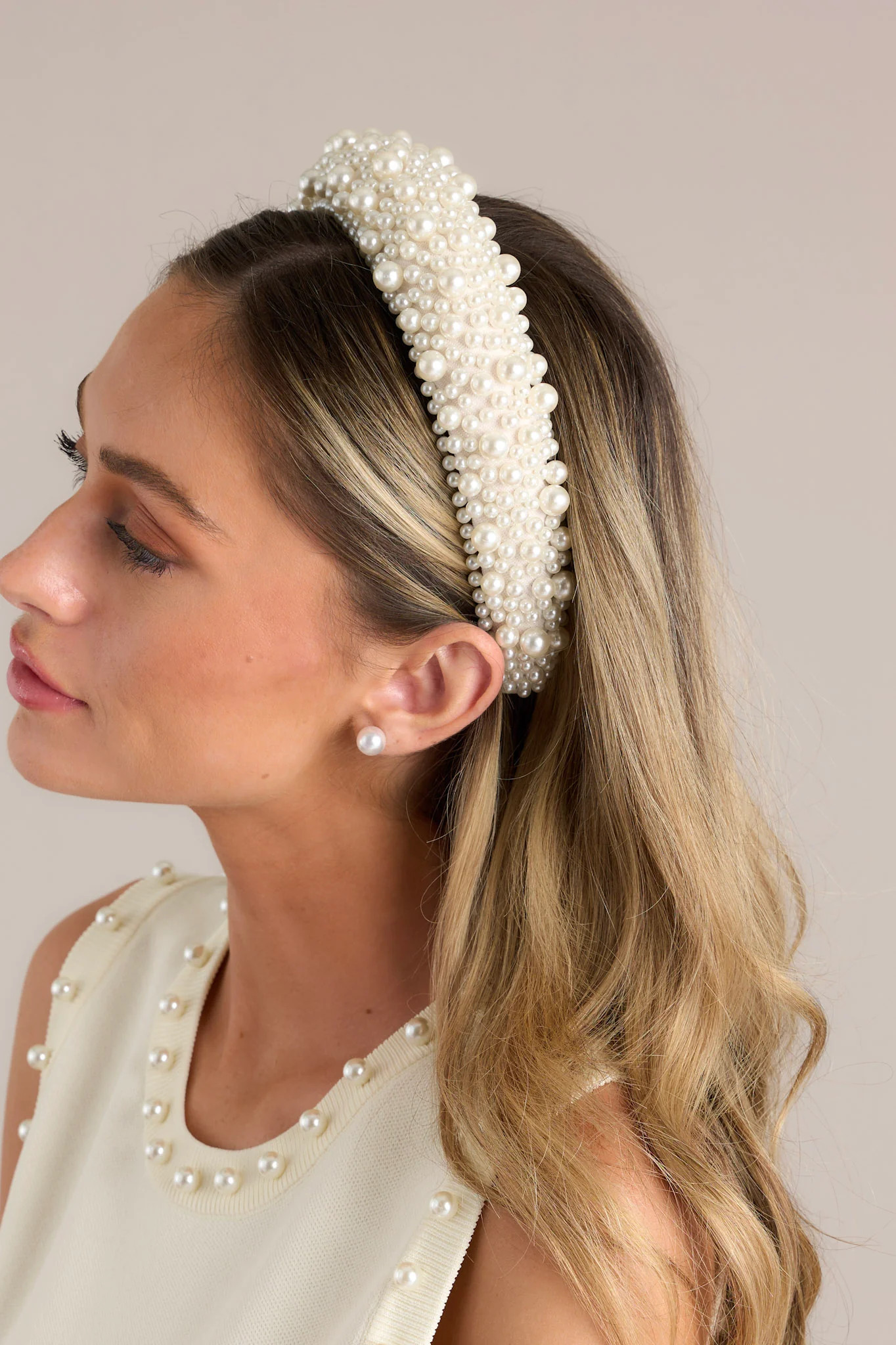 Lustrous Beauty White Pearl Headband | Red Dress