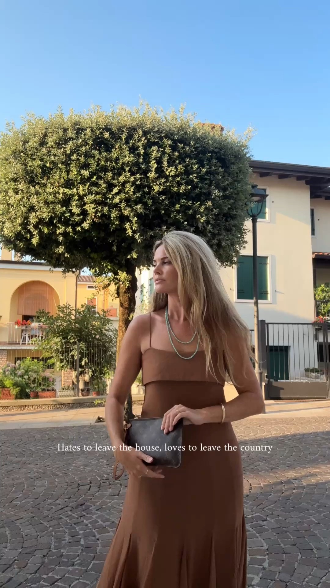 Sultry nights in a terracotta elegant dress, paired with turquoise Italian beads 🩵🤎

#europeansummer #summeroutfit #summerootd #elegantoutfit

#LTKeurope #LTKnederlands #LTKsummer