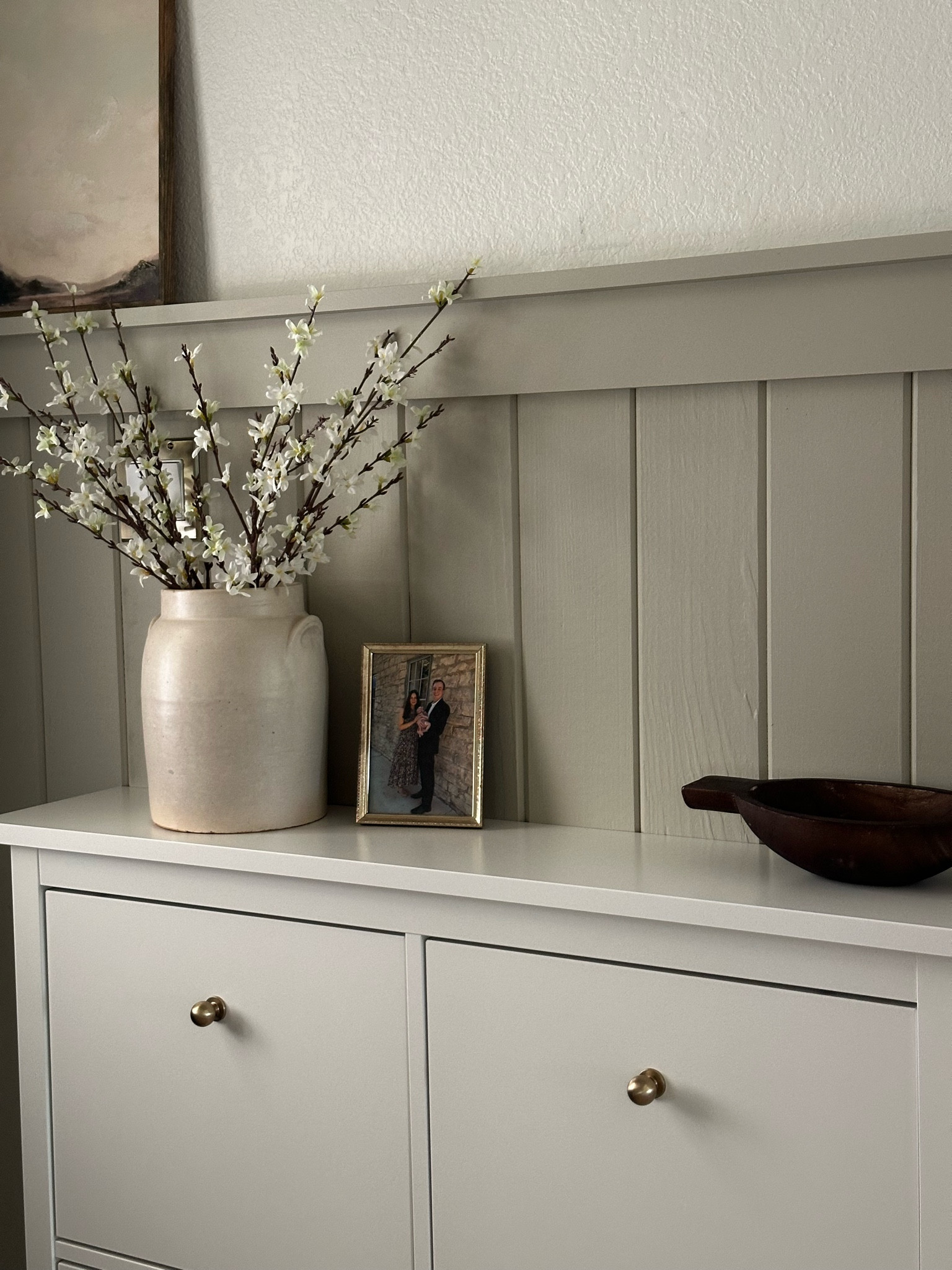 Entryway decorative accents.

#LTKhome