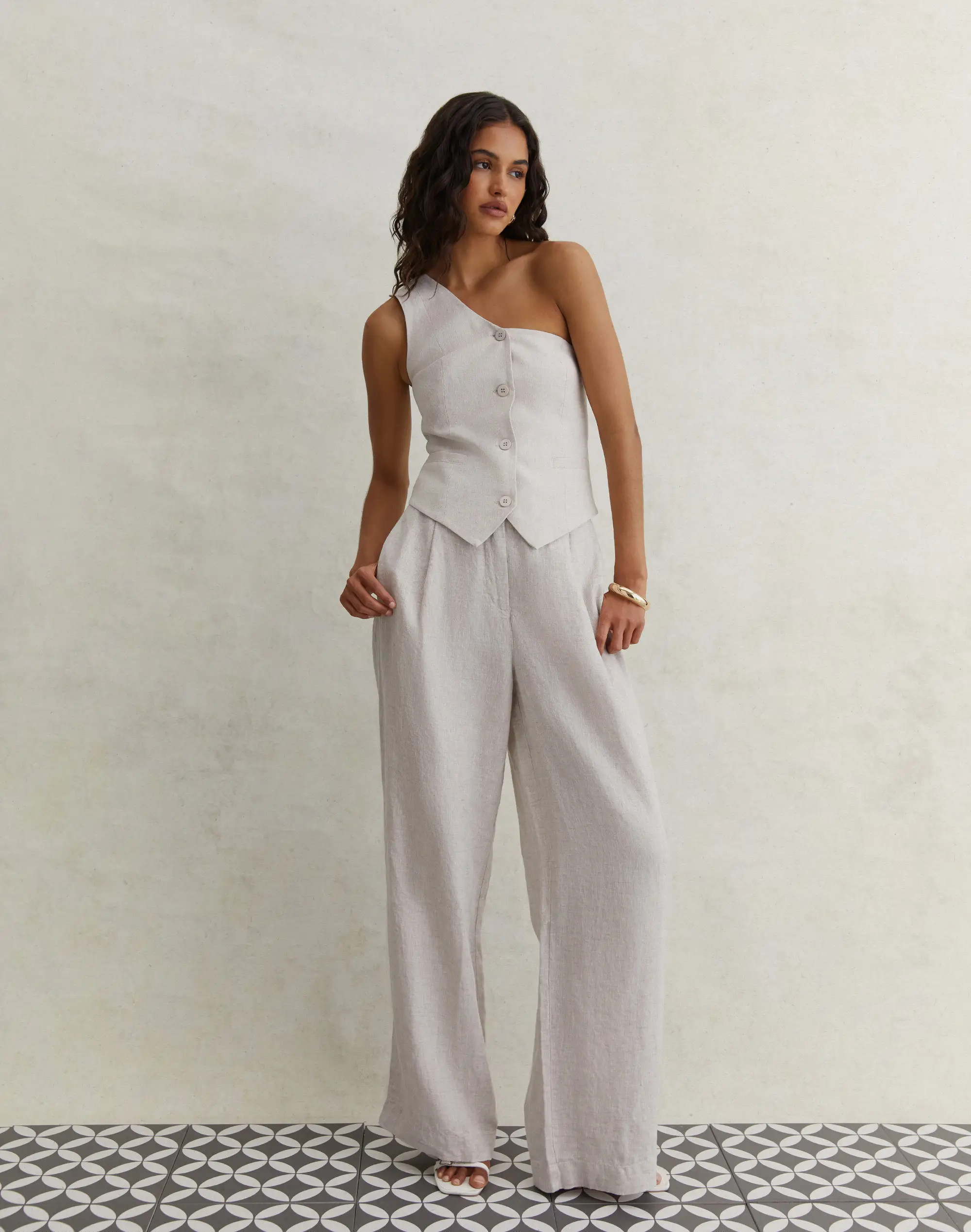 Linen Tailored Pant in Head In The Sand/milk | Glassons | Glassons (NZ)